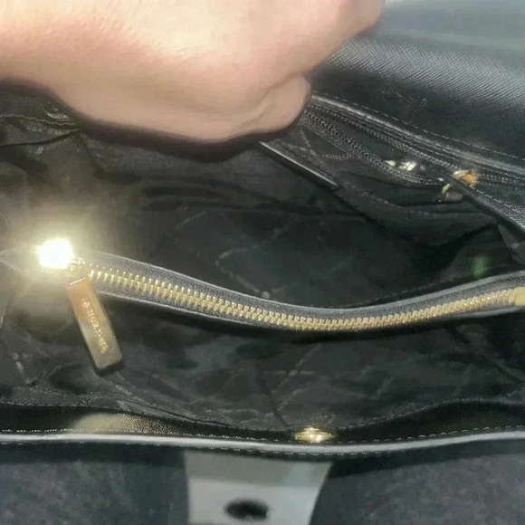 Michael Kors discontinued Sofia Large Saffiano Leather Satchel & wristlet auth* - Picture 11 of 14